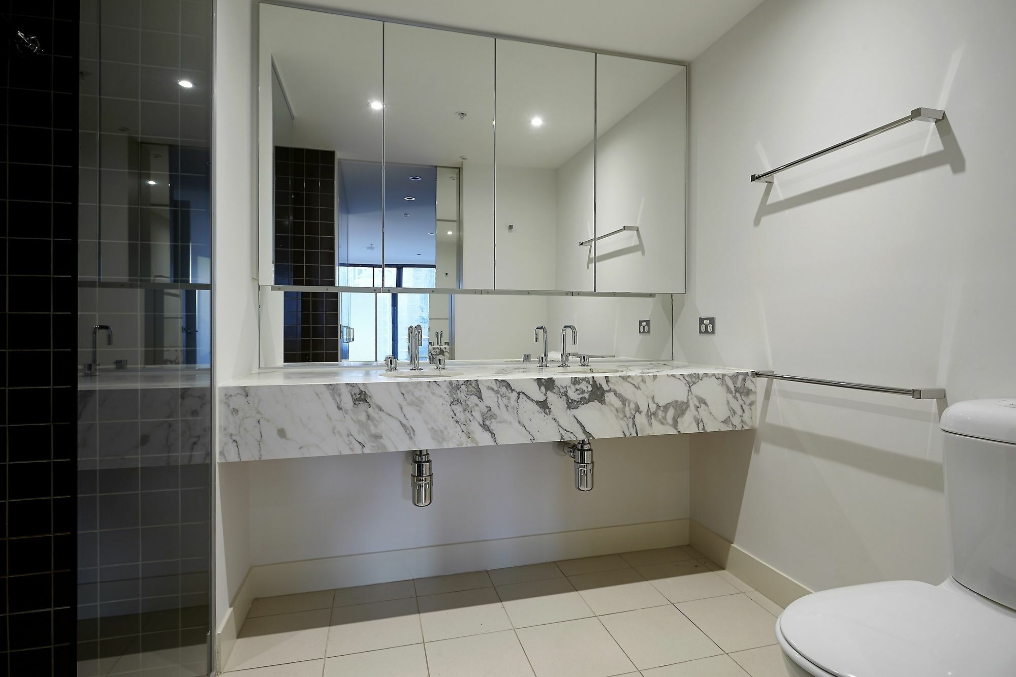 Melbourne Luxury Collection Apartment Exterior photo